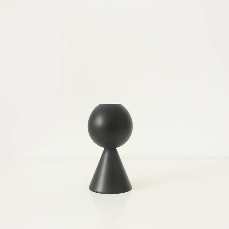 

Nordic Home Decoration Candlesticks Modern Minimalist Black Wooden Candlesticks Desktop Ornaments Romantic Proposal Props Gifts