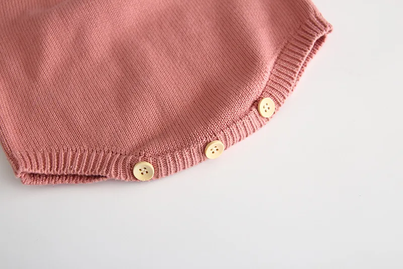 Детский комбинезон для новорожденных девочек с помпонами и кисточками цвет