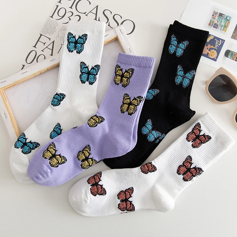 

4 пары забавных женских носков, женские хлопковые носки в стиле Харадзюку, носки без пятки для скейтбординга, набор носков Happy Hip Hop, длинные н...