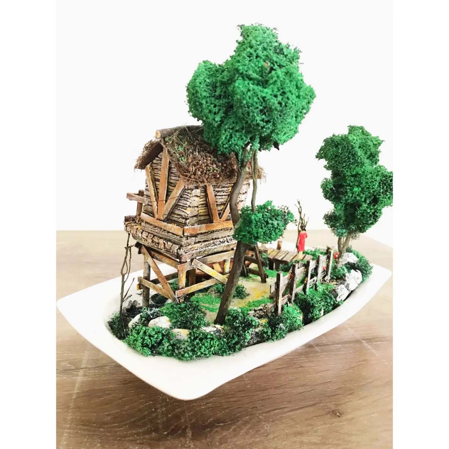 

Bekleyen Dear Fishing House Terrarium Miniature Garden