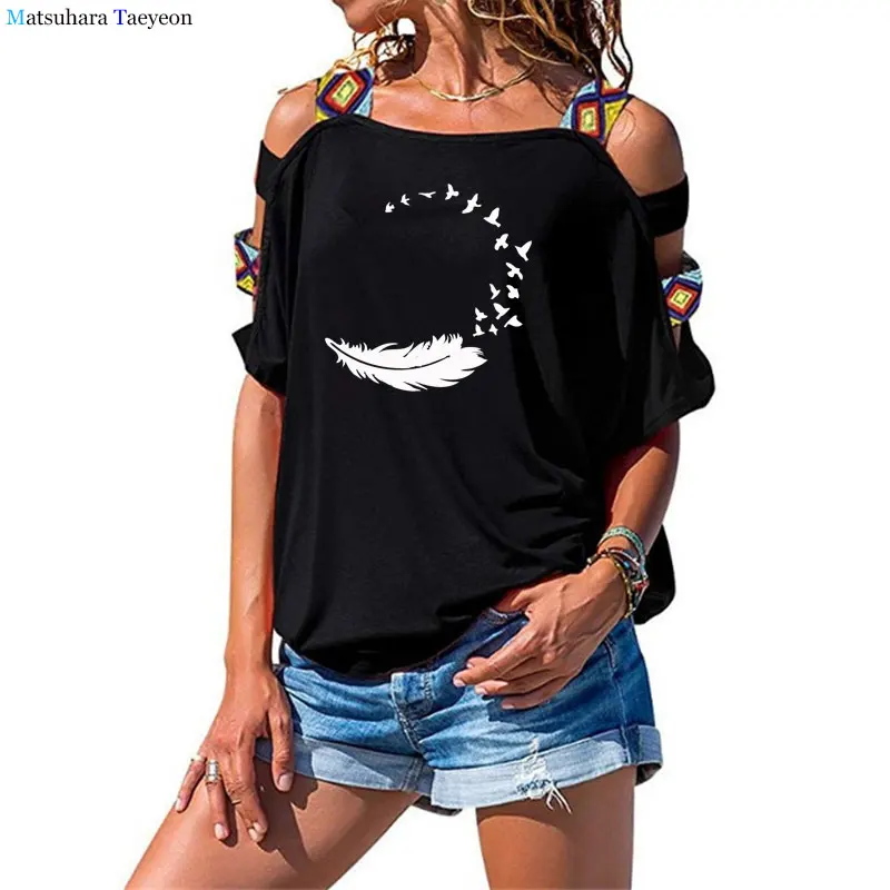 

Женская ажурная футболка с коротким рукавом, кружевная футболка с принтом перьев и открытыми плечами, лето 2020