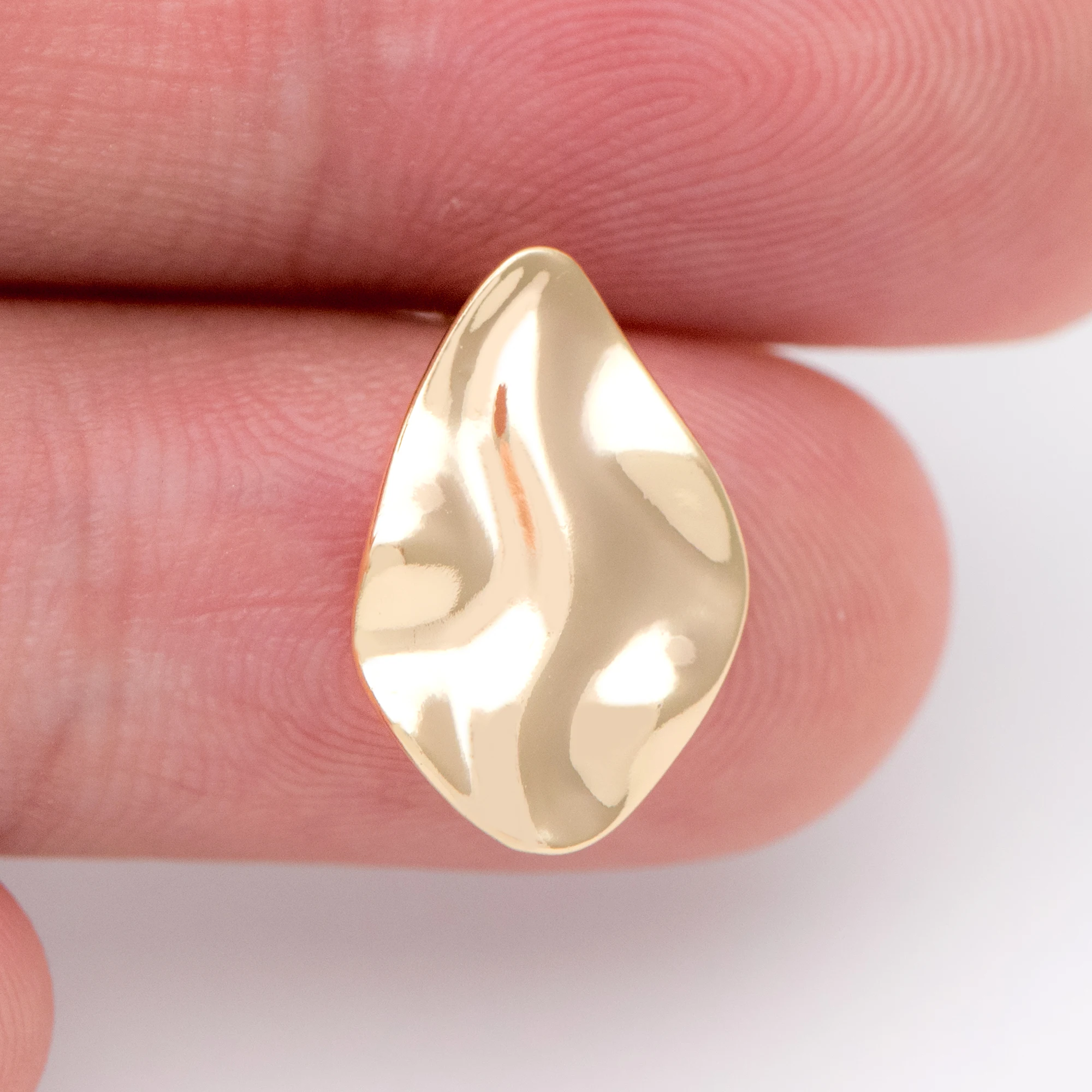 10 штук в партии кухонное завитое слеза текстурированная столбы уха 15x10 мм 18K