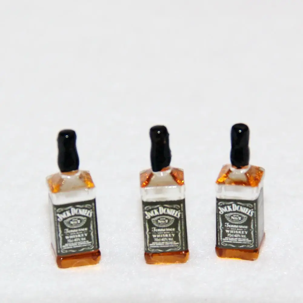 3 Piece set 1:12 Кукольный домик Миниатюрные аксессуары мини пластиковая минеральная вода бутылка вина моделирование мебель модель игрушки для кукольного дома - Цвет: 3 Piece set