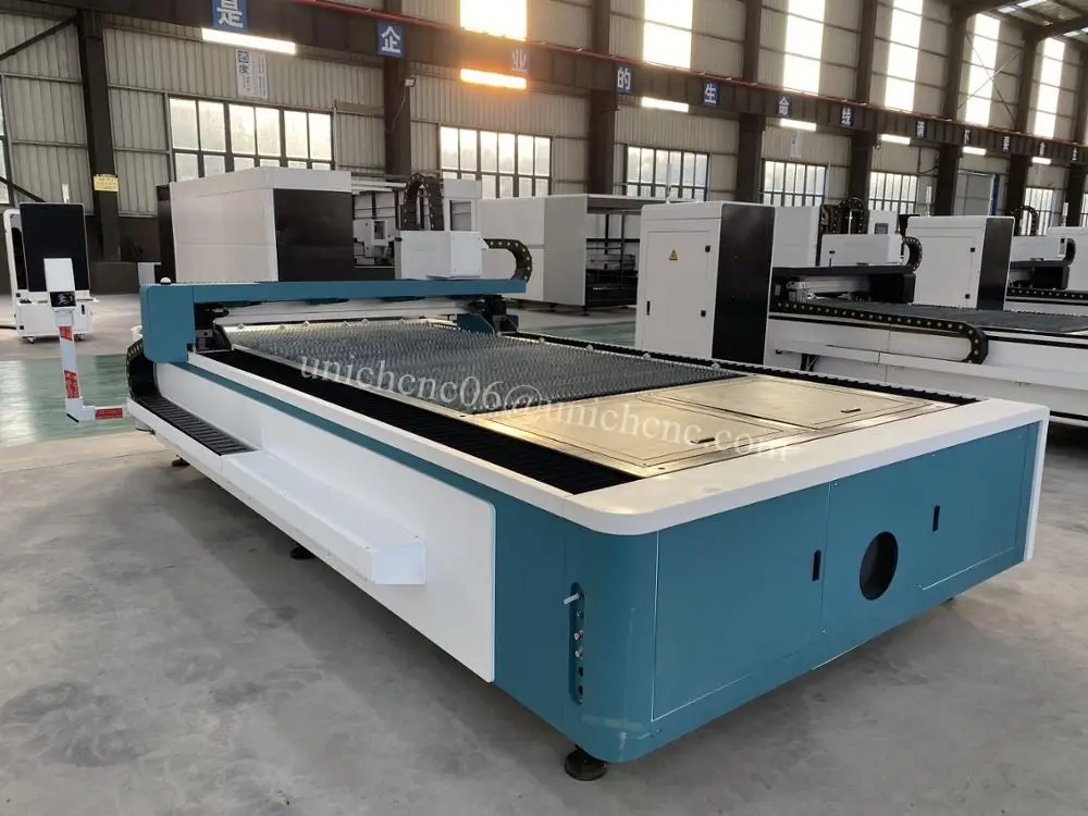 Cnc углеродистая сталь нержавеющая алюминиевое волокно Лазерная резка машина 1530