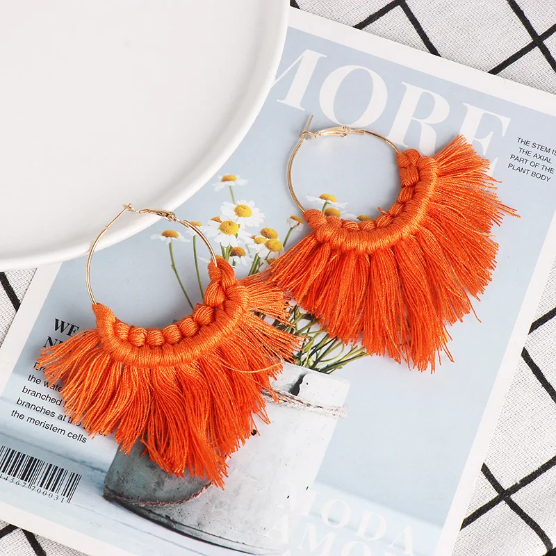 Богемные Винтажные белые оранжевые длинные серьги с кисточками модные украшения