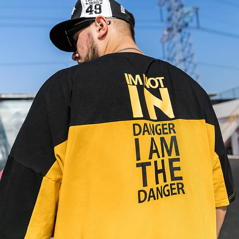

Plus size men's casual half sleeve T-shirt fat guy loose black and yellow color matching five-point sleeve T-shirt