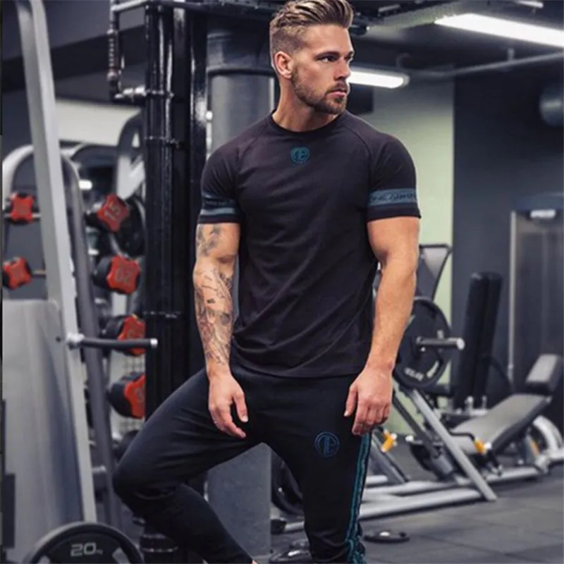 Новинка летняя модная футболка мужская хлопковая дышащая с коротким рукавом для