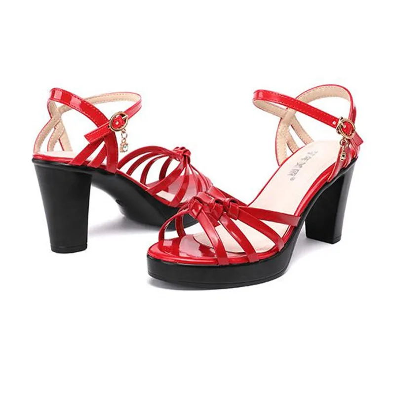 Женские босоножки с открытым носком на высоком каблуке | Обувь