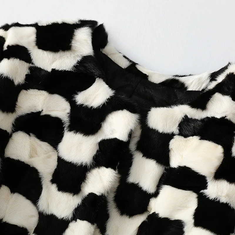 Fashion Mink Fur Parkas Women Black Short Plaid 4XL Plus Size Overcoats Round Neck Office Lady Winter Warm Femal Coats Jackets