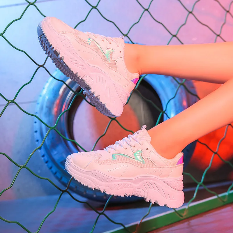 Кроссовки женские спортивные дышащие на шнуровке удобная обувь для бега 2021 |