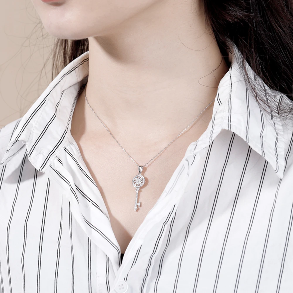 

YiYan 925 Sterling Silver Key Pendant Necklace for Women Fashion Fine Jewelry Gift