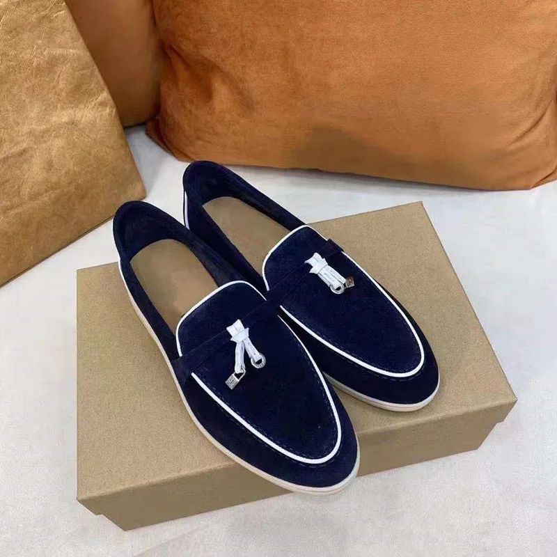 

Hot Sale Candy Color Suede Comfortable Flat Shoes for Women Round Toe Metal lock Decor Shoes Women Runway Party Shoe