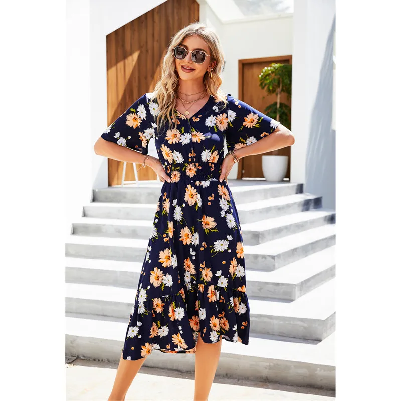 

Женское летнее платье-трапеция с цветочным принтом, V-образным вырезом и коротким рукавом