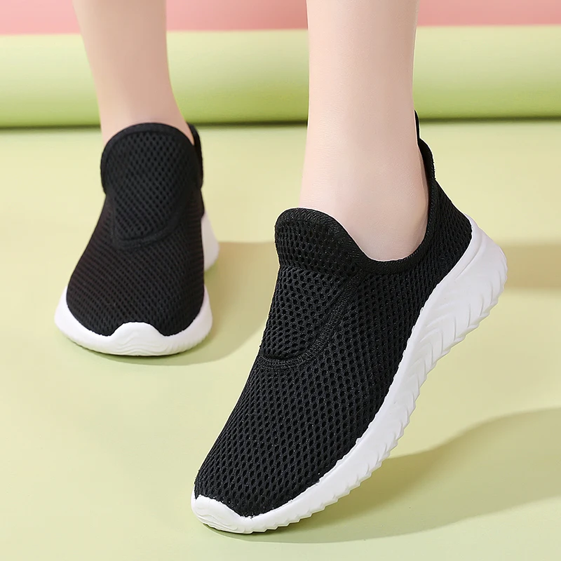 

2021 Shoes Women Casual Female Platform Shoes Sneakers Slip On Walking Shoes Women Flat Tenis Feminino Comfortable Solid Loafers