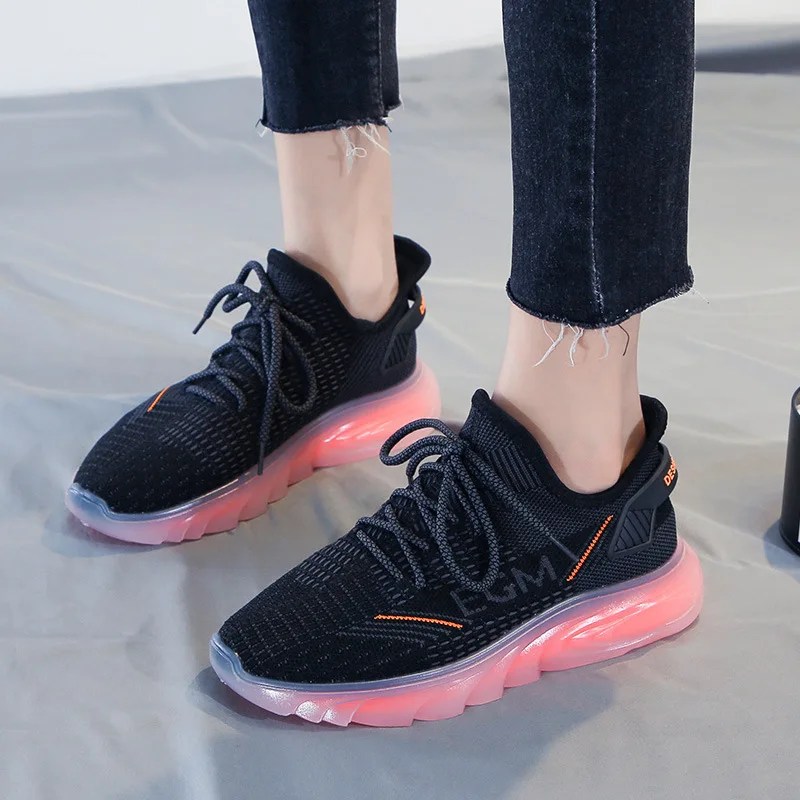 

Women's Sports Shoes Light-soled Flying Vulcanized Shoes Women 2021 New Sports Shoes Mesh Student Running Women's Shoes