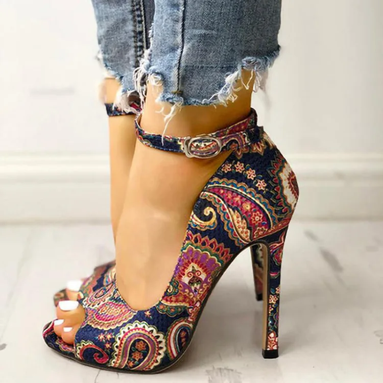 

Beige Heeled Sandals Fashion Womens Shoes 2021 Open Toe Large Size Ankle Strap Buckle Black Luxury Peep High Stiletto Big Girls