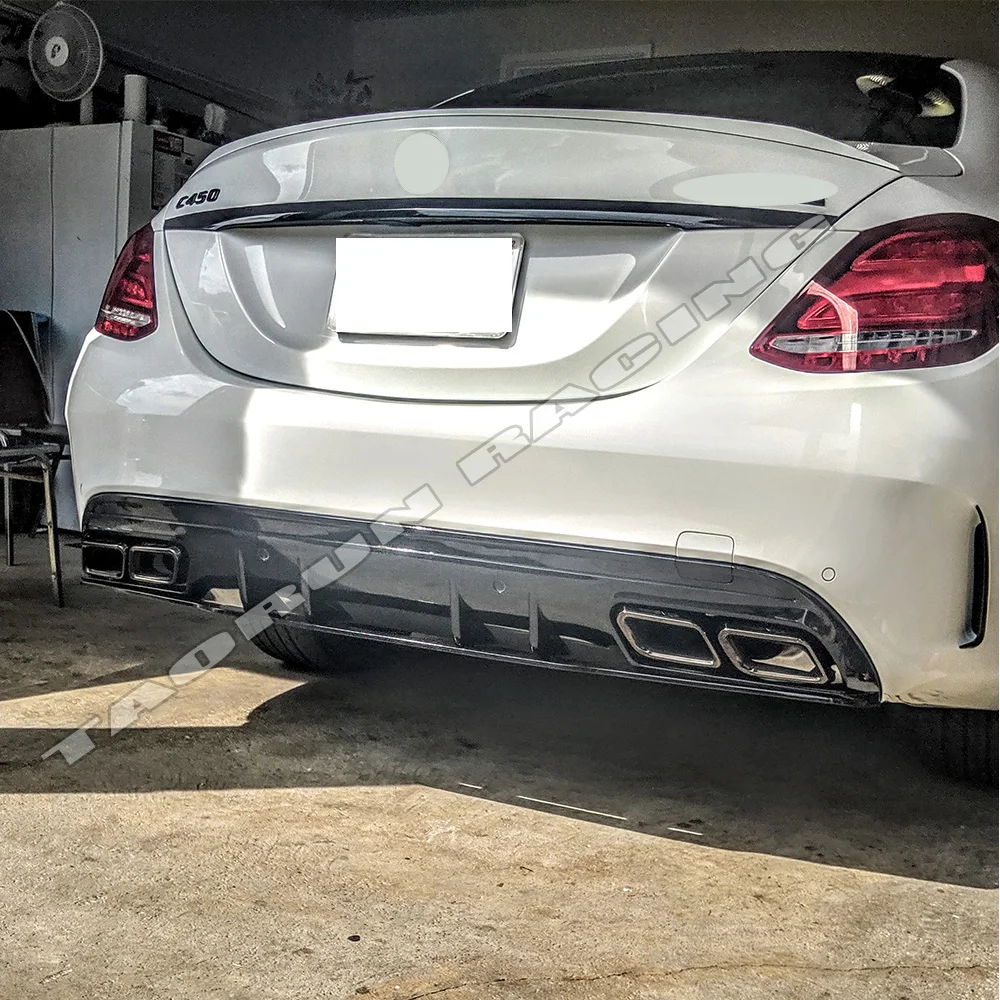 C63s стиль 4 выхода PP задний диффузор с выхлопными наконечниками для Benz W205 S205 4 двери C180 C200 C300 C43 C63 с AMG посылка 15-22