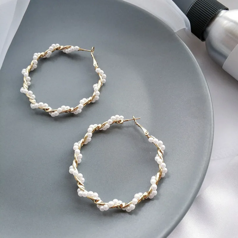 

Fashion Simple Retro C-Ring Pearl Ear