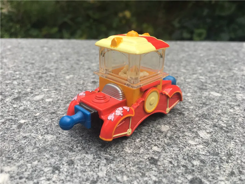 Takara Tomy Chuggington игрушечный поезд автомобиль старый пуховик