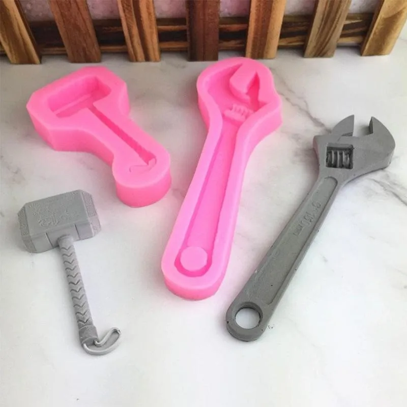

Household Screws Hammer Wrench Mold Silicone Fondant Chocolate Candy DIY Baking Cake Decoration Tool Houseware Resin Art Moulds