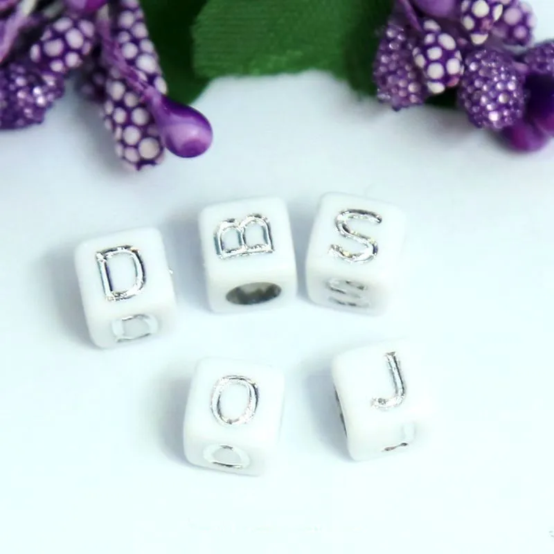 Новые кубические акриловые бусины с буквами белый жемчуг золотым и серебряным