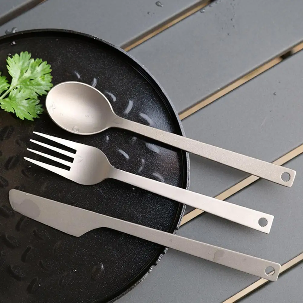 

3Pcs/Set Outdoor Tableware Solid Biocompatibility Skin-Friendly Titanium Spoon Fork Knife Cutlery Camping Sets Cooking Supplies