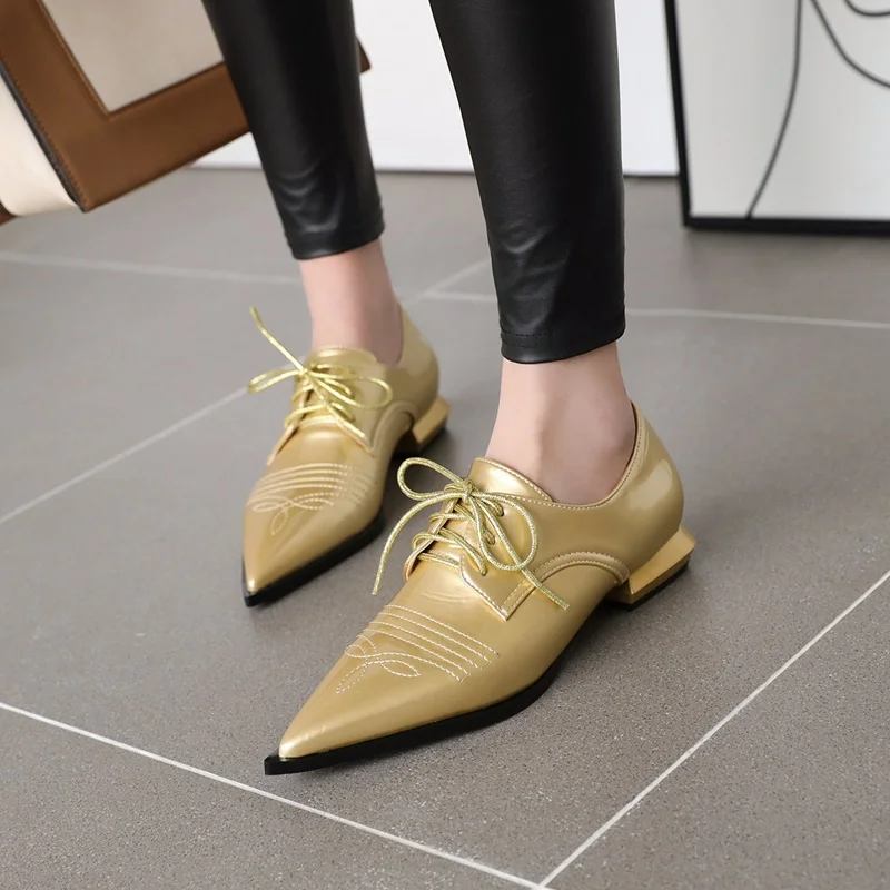 Туфли-лодочки женские из искусственной кожи заостренный носок низкий толстый