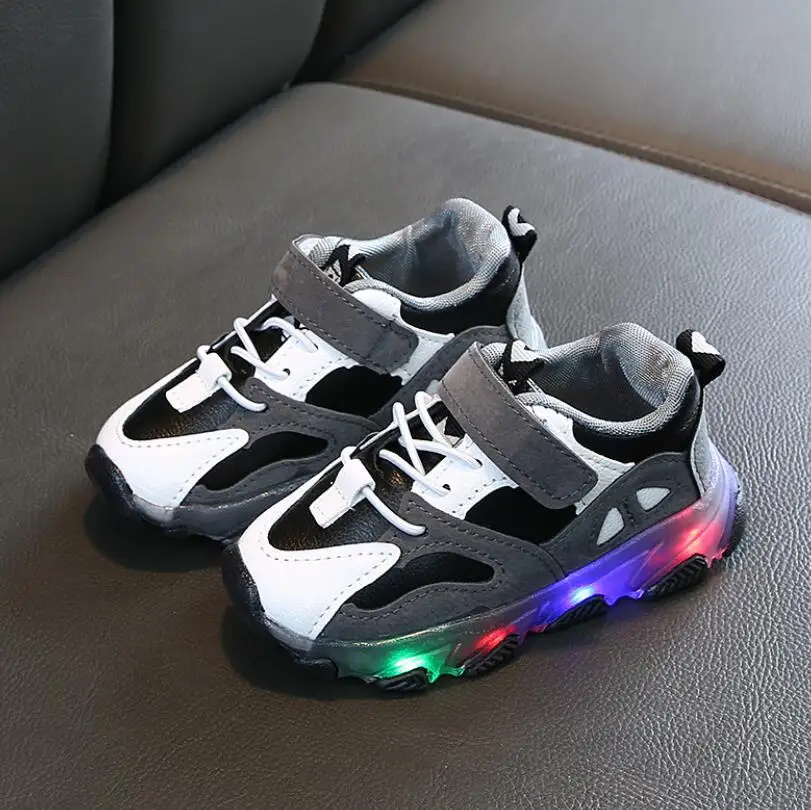 Детская спортивная обувь весенние светящиеся Модные дышащие детские сетчатые