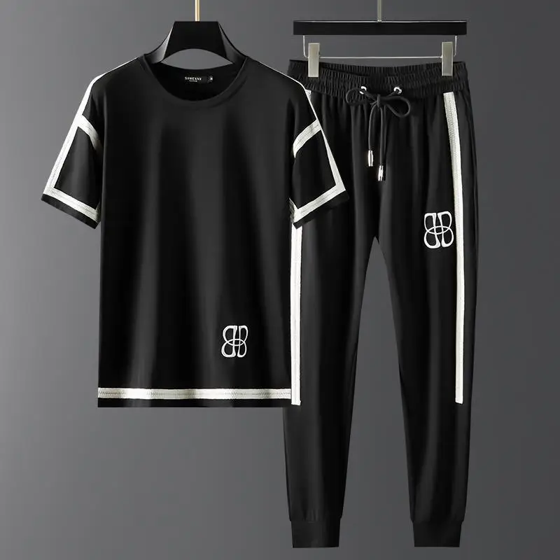 

Summer New Trend Splicing Slim Round Collar Short Sleeve Trousers Two Suits Leisure Men's Sports Suit Fashion Jogging Suit