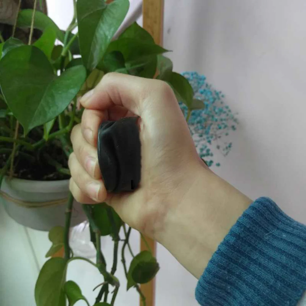 

Novelty Tooter Create Realistic Farting Sounds Fart Pooter Machine Handheld Party (Black Cover)