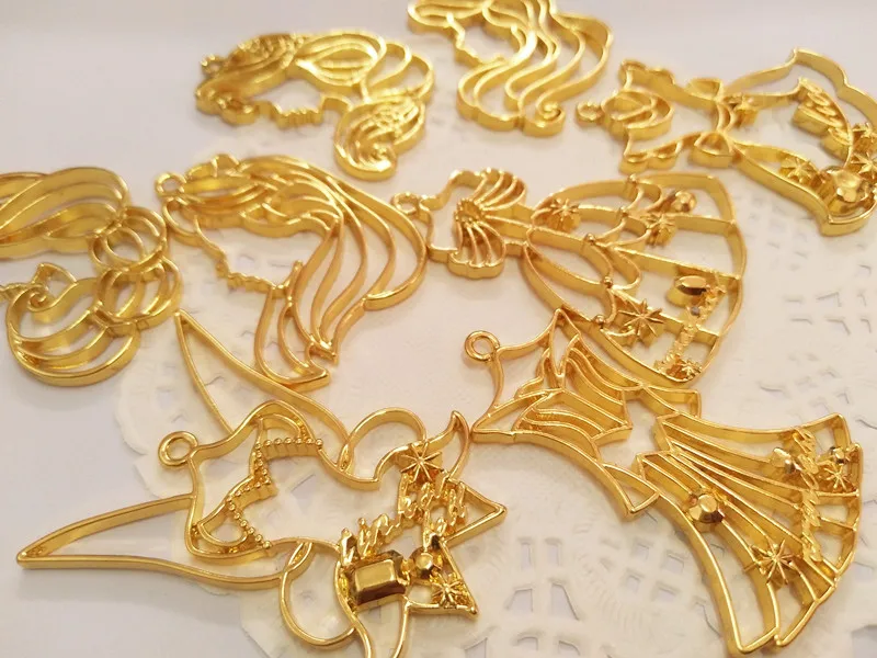 5 шт./лот подвеска в металлической оправе с подвеской виде головы и платья