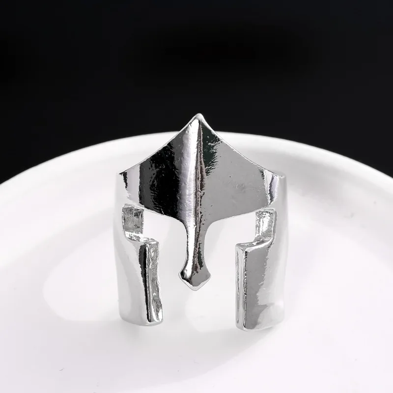 Spartan Hero Helmet Mask Ring for Men Vintage Punk Biker Jewelry Male Cool Antique White Color Finger Rings Gladiator Warrior | Украшения и