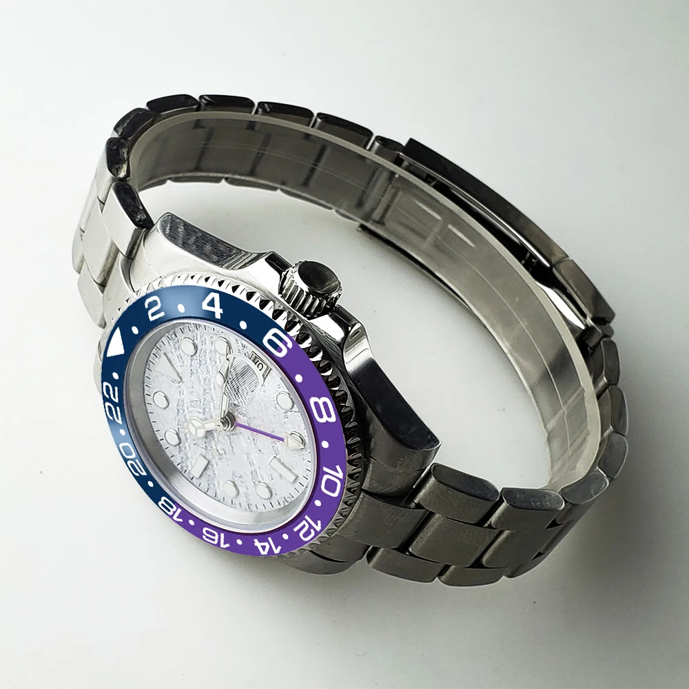 Часы светящиеся ручной автоматический GMT стальной корпус 40 мм ochre стерильный циферблат Мужские сапфировые кристаллы Дата Механические часы A11