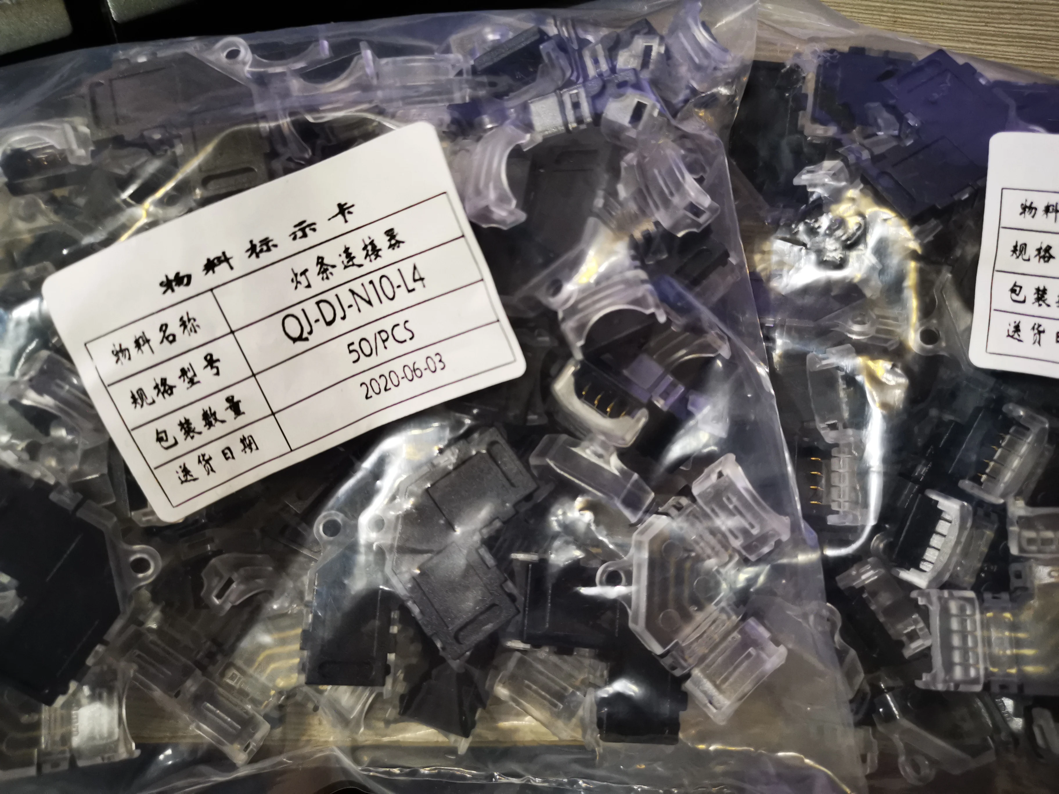 10pcs RGB 4 pin Corner LED Connector L Shape For Cnnecting Right Angle 10mm 5050 Strip Light Color Easy install | Обустройство дома