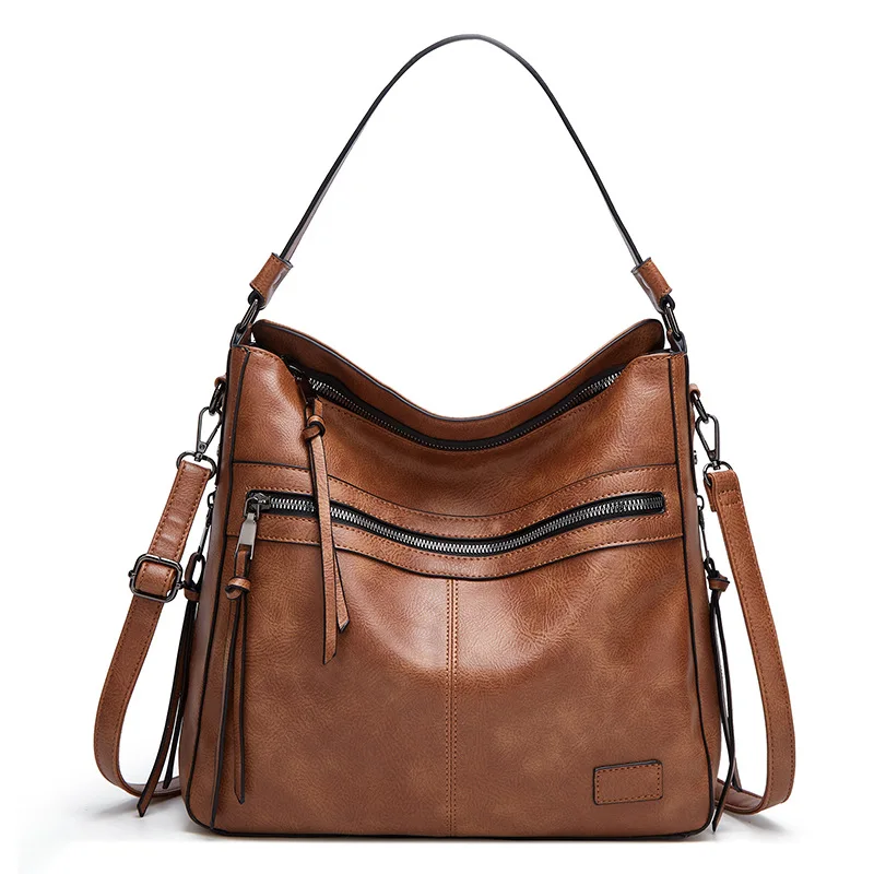 

The autumn and winter in the new Europe and the United States fashionable retro contracted inclined shoulder bag