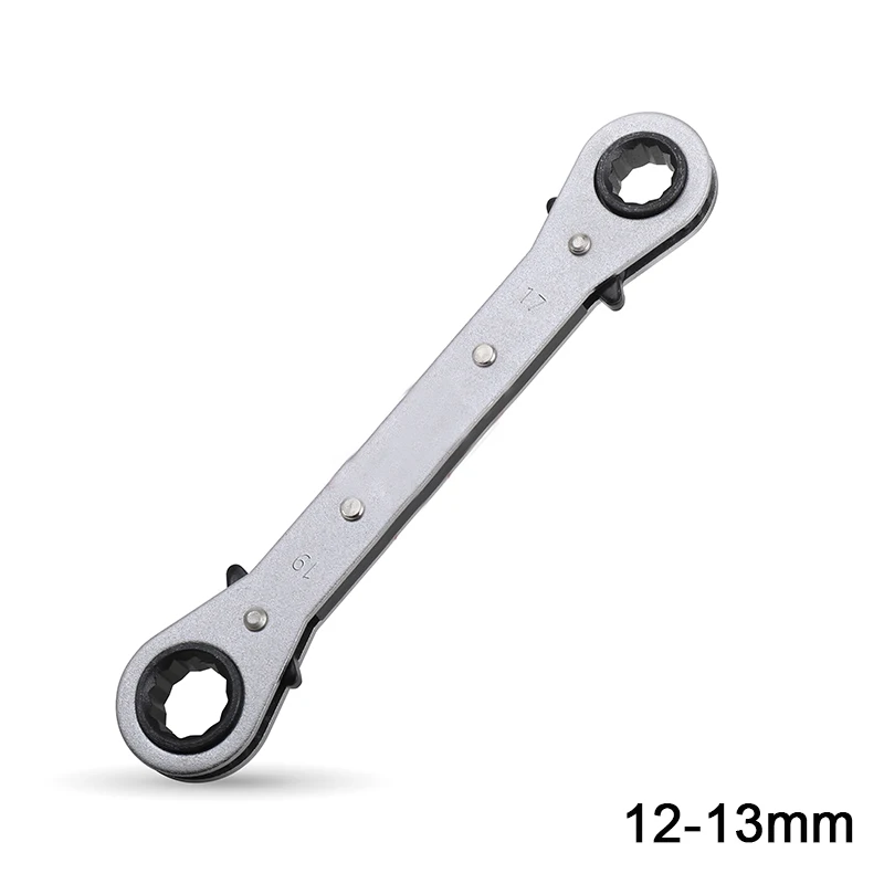 Реверсивный гаечный ключ с храповым механизмом и двойной головкой из