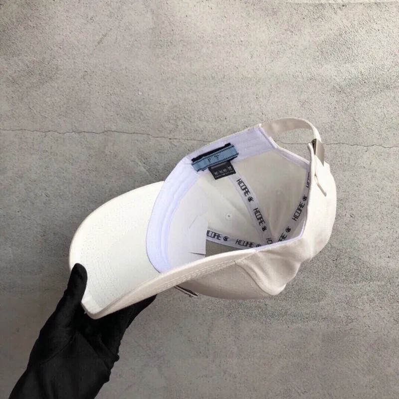 

High-quality baseball caps men's and women's fashion hats casual fast-back hats cotton hats hip-hop hats for both men and women