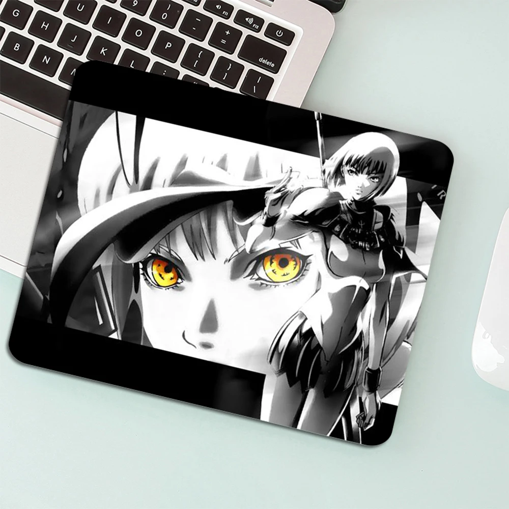 MRGLZY Desk Mat Gaming Mouse Pad Gamer Accessories Mouse Pads  Claymore Mouse Mat Small Mouse Pad Best Seller Texture Desk Mat