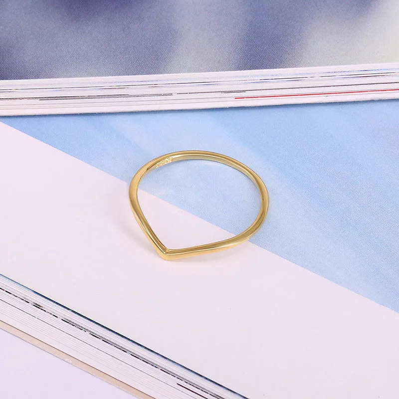 

GorGor Rings Women 925 Sterling Pattern V-shaped Smooth Lines Gold Plated Creative Individuality Engagement Jewelry 60101240509C