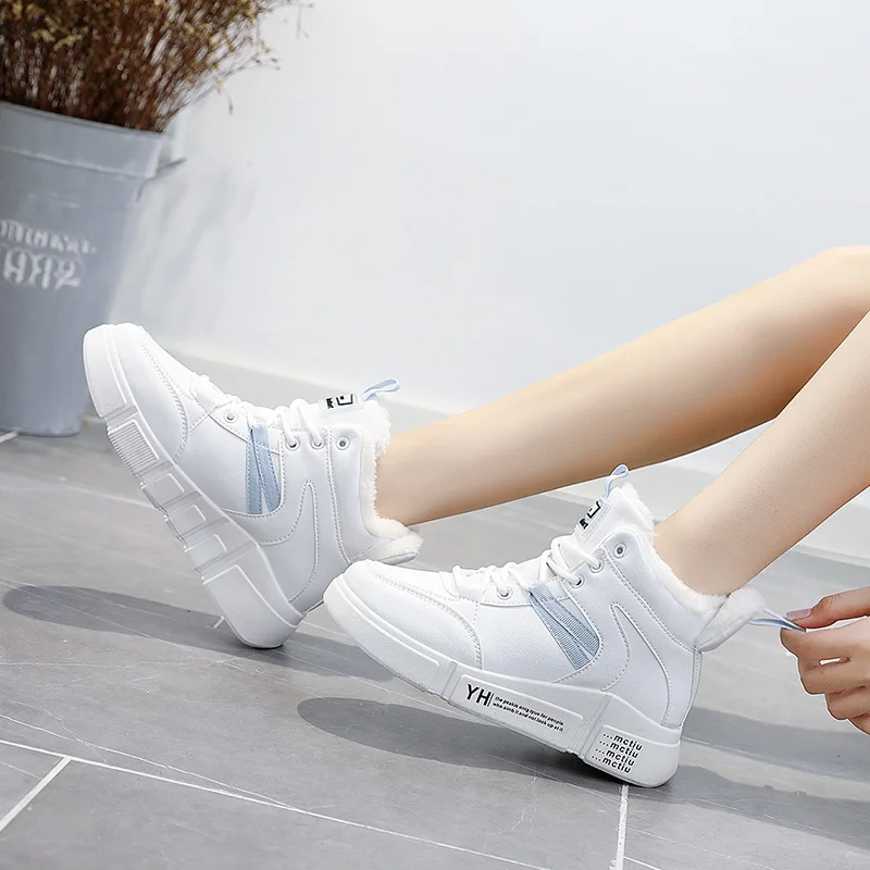 

Women Winter Thick-soled Sneakers Plus Velvet Keep Warm Snow Boots Female Fashion Leather High Top Casual Shoes