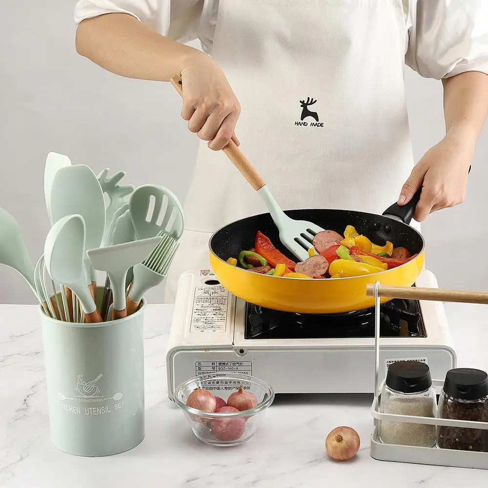 

Kitchen Non-Stick Cooking Utensils Baking Tools Silicone Kitchenware Cooking Utensils Set Heat Resistant