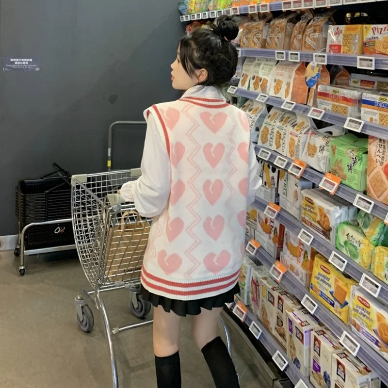 Женский тонкий свитер на раннюю осень 2021 в Корейском стиле нежный пуховик с милым