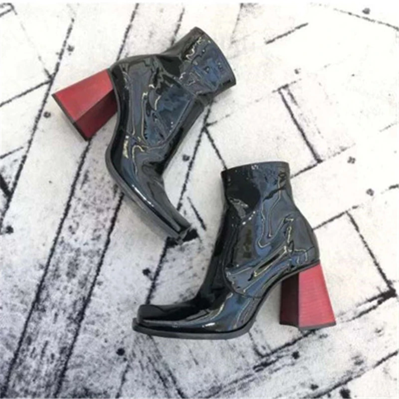 

Patent leather high-heeled boots women's burgundy thick-heeled square toe Martin boots 2020 winter wild black short boots trend