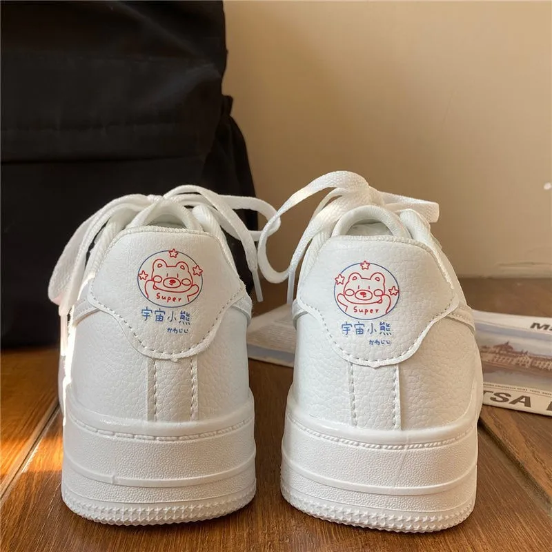 Женские кроссовки на платформе легкие кожаные светильник ссовки шнуровке