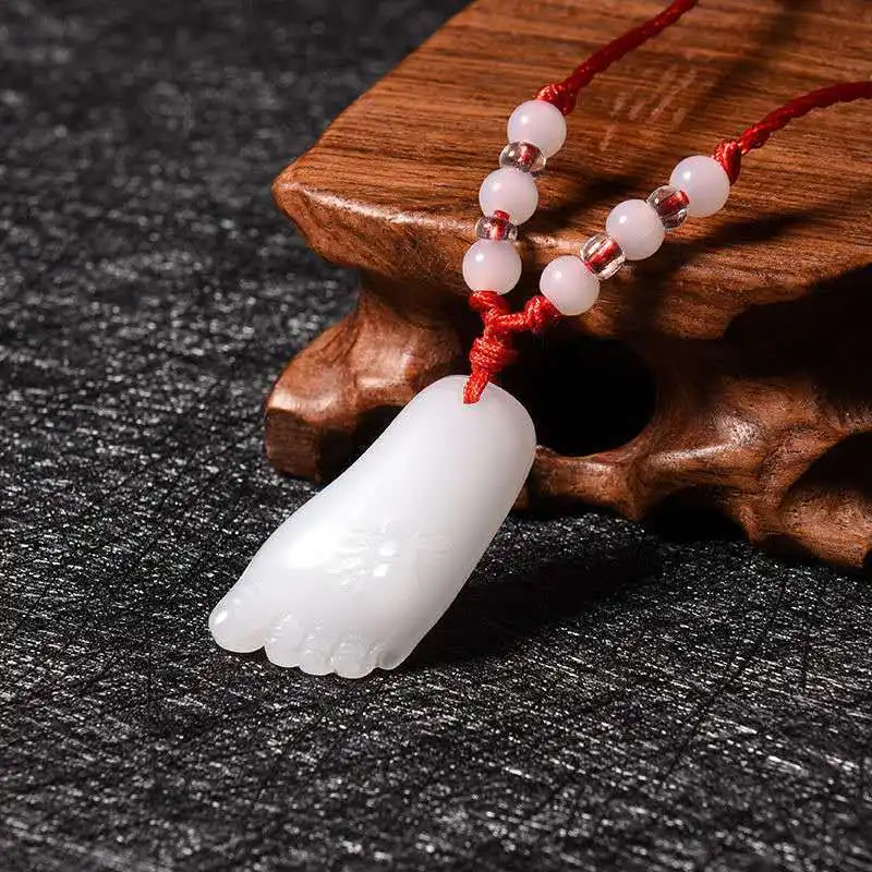 

Natural White Jade Pendant Hand Carved Fashion Pendants Necklace for Men Women Jadeite Fine Jewelry