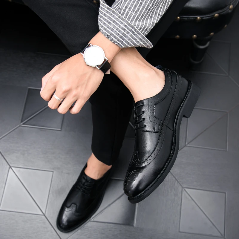 

Fashion Business Men dress Shoes High Quality Leather Men's oxfords Casual Shoes Lace up outdoor wedding Shoes Men Oxfords
