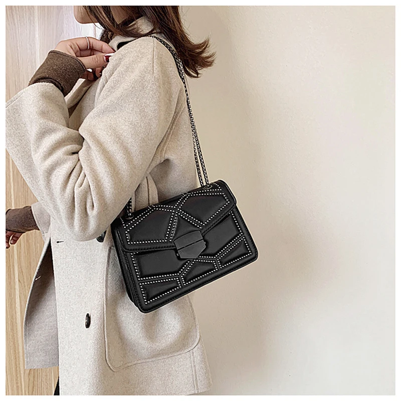 Women's Bags 2020 Studded Chain Small Shoulder Bag Luxury Handbag Well-known Brand Designer Premium Messenger Black | Багаж и сумки