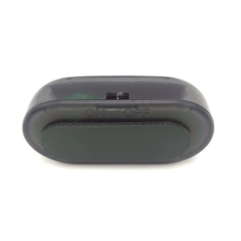 Автомобильный светильник на солнечной энергии с имитацией манекена