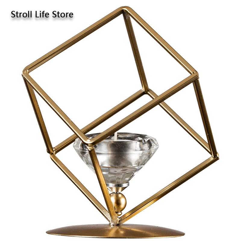 Золотой геометрический подсвечник металлический стеклянный для ужина при