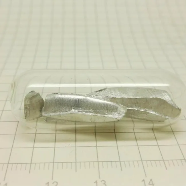 Cadmium cadmium high purity cadmium- 10grams 99.995% purity - sealed in ampoule
